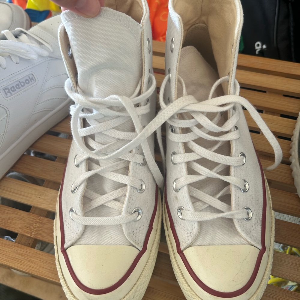 Converse white high tops women’s 8/ men’s 6